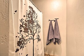 Quiet Riverside Retreat: Hike, Fish & Ski!