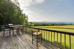 Breathtaking Mtn Views: Stylish Rustic Retreat!