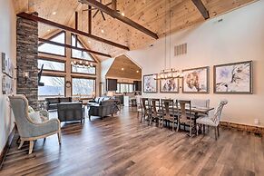Mountainside Retreat w/ Fire Pit in Banner Elk