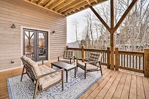 Mountainside Retreat w/ Fire Pit in Banner Elk
