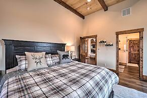 Mountainside Retreat w/ Fire Pit in Banner Elk