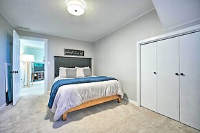 Modern Lake Michigan Home With 3 Lakefront Decks!