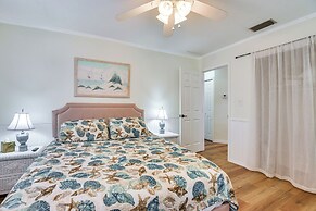 1 Mi to Anna Maria Island: Pet-friendly Retreat