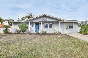 1 Mi to Anna Maria Island: Pet-friendly Retreat