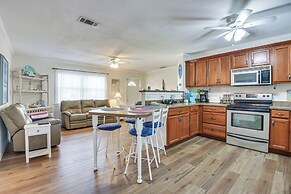 1 Mi to Anna Maria Island: Pet-friendly Retreat