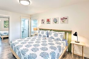 Bright Beaufort Home w/ Porch & Fire Pit!