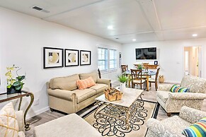 Bright Beaufort Home w/ Porch & Fire Pit!