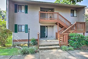 Lake-view Balcony: Sunny Hot Springs Condo!