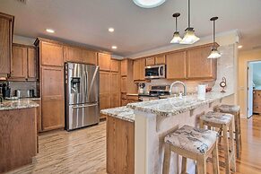 ~ 1 Mi to Golf: Home w/ Patio in The Villages!