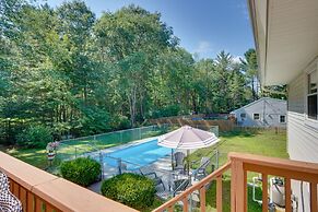 Saratoga Springs Haven w/ Pool + Fire Pit!