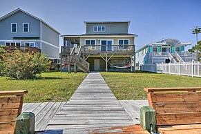 OBX Getaway w/ Boat Dock on Colington Harbour