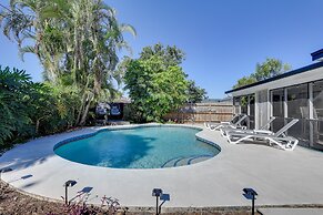 8 Mi to Beaches: Bradenton Home w/ Poolside Oasis!