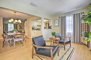 8 Mi to Beaches: Bradenton Home w/ Poolside Oasis!