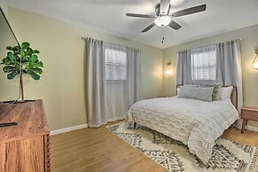 8 Mi to Beaches: Bradenton Home w/ Poolside Oasis!