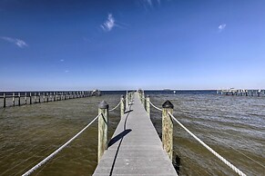 Waterfront Apollo Beach Home: Pool & Shared Dock!