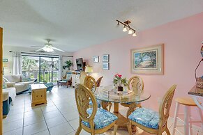St Augustine Resort Condo - Walk to Crescent Beach