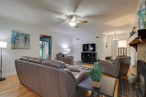 7 Mi to Lake Eucha: Home w/ Game Room in Jay!