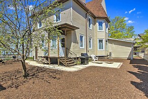 Apt w/ Shared Gas Grill, 2 Blocks to Dtwn!