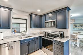 Luxury Sanibel Condo w/ Ocean View: Steps to Beach