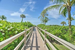 Luxury Sanibel Condo w/ Ocean View: Steps to Beach