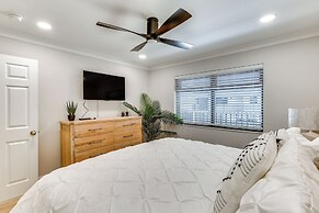 Luxury Sanibel Condo w/ Ocean View: Steps to Beach