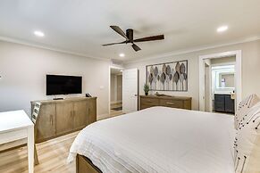 Luxury Sanibel Condo w/ Ocean View: Steps to Beach