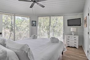 Ocean-view Treetop Escape w/ Fire Pit!