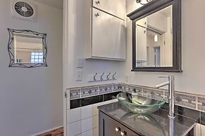 Couples Getaway in North End Boise - Walk to Dtwn