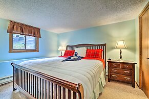 Cozy Camelback, Pocono Retreat w/ Mountain Views!