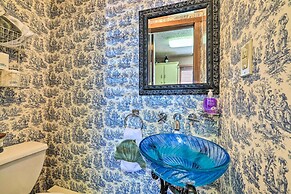 Cozy Camelback, Pocono Retreat w/ Mountain Views!