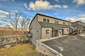 Cozy Camelback, Pocono Retreat w/ Mountain Views!
