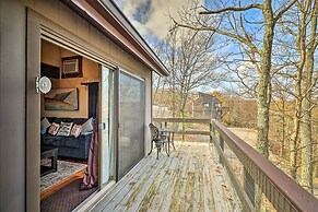 Cozy Camelback, Pocono Retreat w/ Mountain Views!