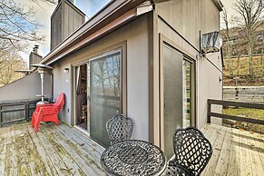 Cozy Camelback, Pocono Retreat w/ Mountain Views!