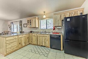 Charming Ruidoso Home w/ Deck & Lovely Views!