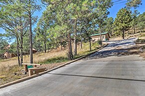 Charming Ruidoso Home w/ Deck & Lovely Views!