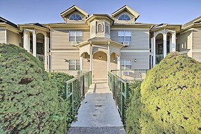 'the Ridge' Branson Condo w/ Pools + Golf Course!