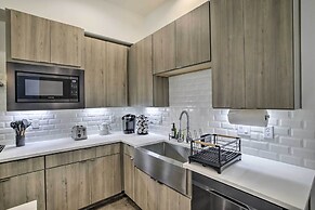 Newly-built Luxury Galleria Area Townhome!