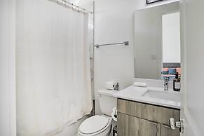 Newly-built Luxury Galleria Area Townhome!