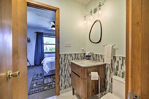 Lovely Avon Home: Walk to Bay & Boat Launch!