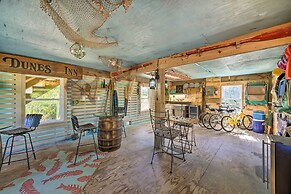 Lovely Avon Home: Walk to Bay & Boat Launch!