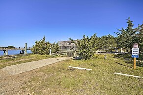 Lovely Avon Home: Walk to Bay & Boat Launch!