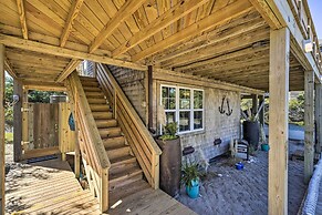 Lovely Avon Home: Walk to Bay & Boat Launch!