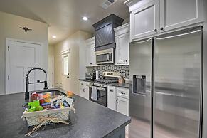 Bright Amarillo Townhome Near Parks & Town!