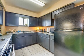 Charming Studio Home 12 Mi to Eureka Springs!