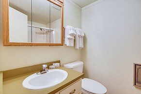 1 Mi to Beach: Cozy Incline Village Condo!