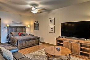 Beaver Lake Retreat w/ Lake Access & Fire Pit!