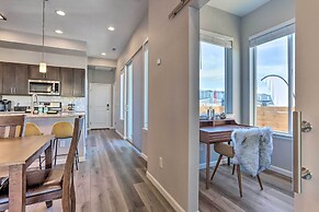 6 Mi to Dtwn Denver: Townhome w/ Patio!