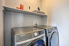 6 Mi to Dtwn Denver: Townhome w/ Patio!