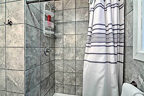 Bright Lakeside Studio - Hike, Fish, and Bike!