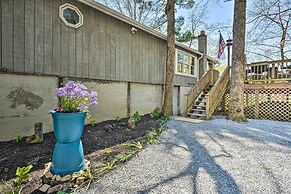 Cozy Cabin With Sunroom & Cacapon River Access!